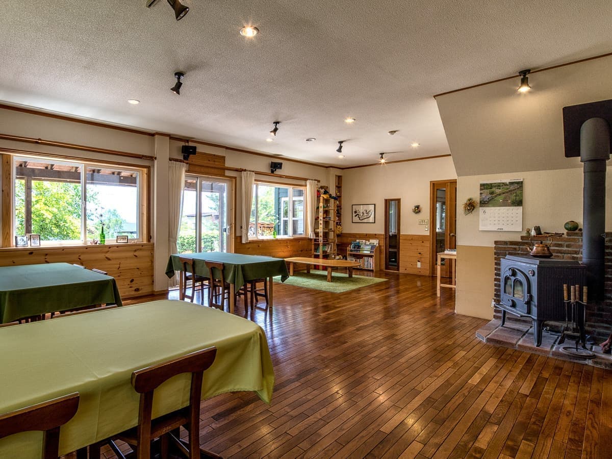 遊々舎のダイニング